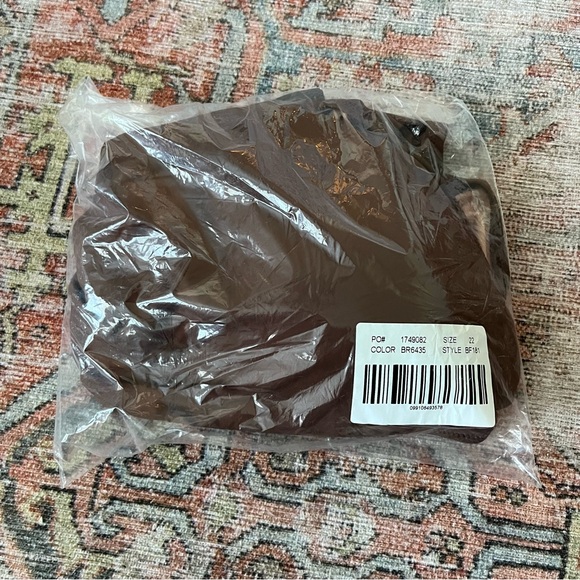 J. Crew O-Ring V-Neck One Piece Swimsuit Size 22 NWT Brown - Picture 9 of 9